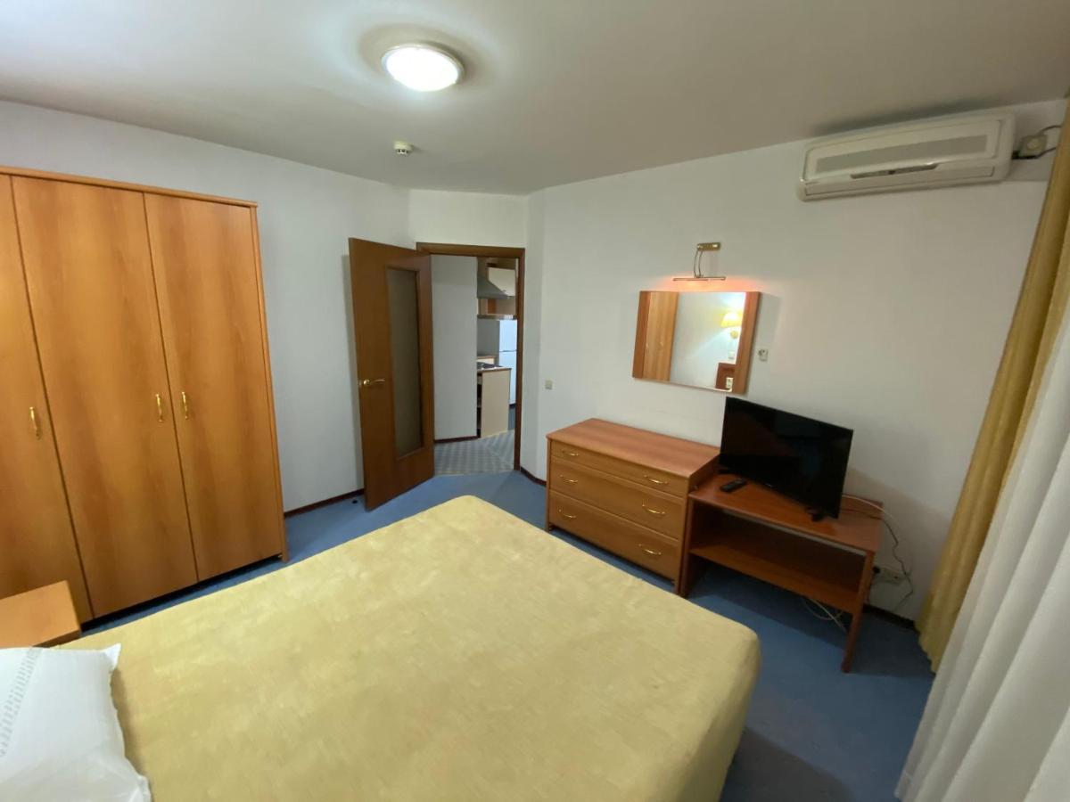 Green Hotel 阿特劳 外观 照片