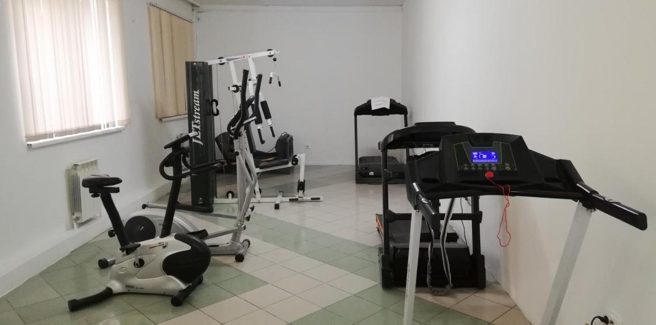 Green Hotel 阿特劳 外观 照片