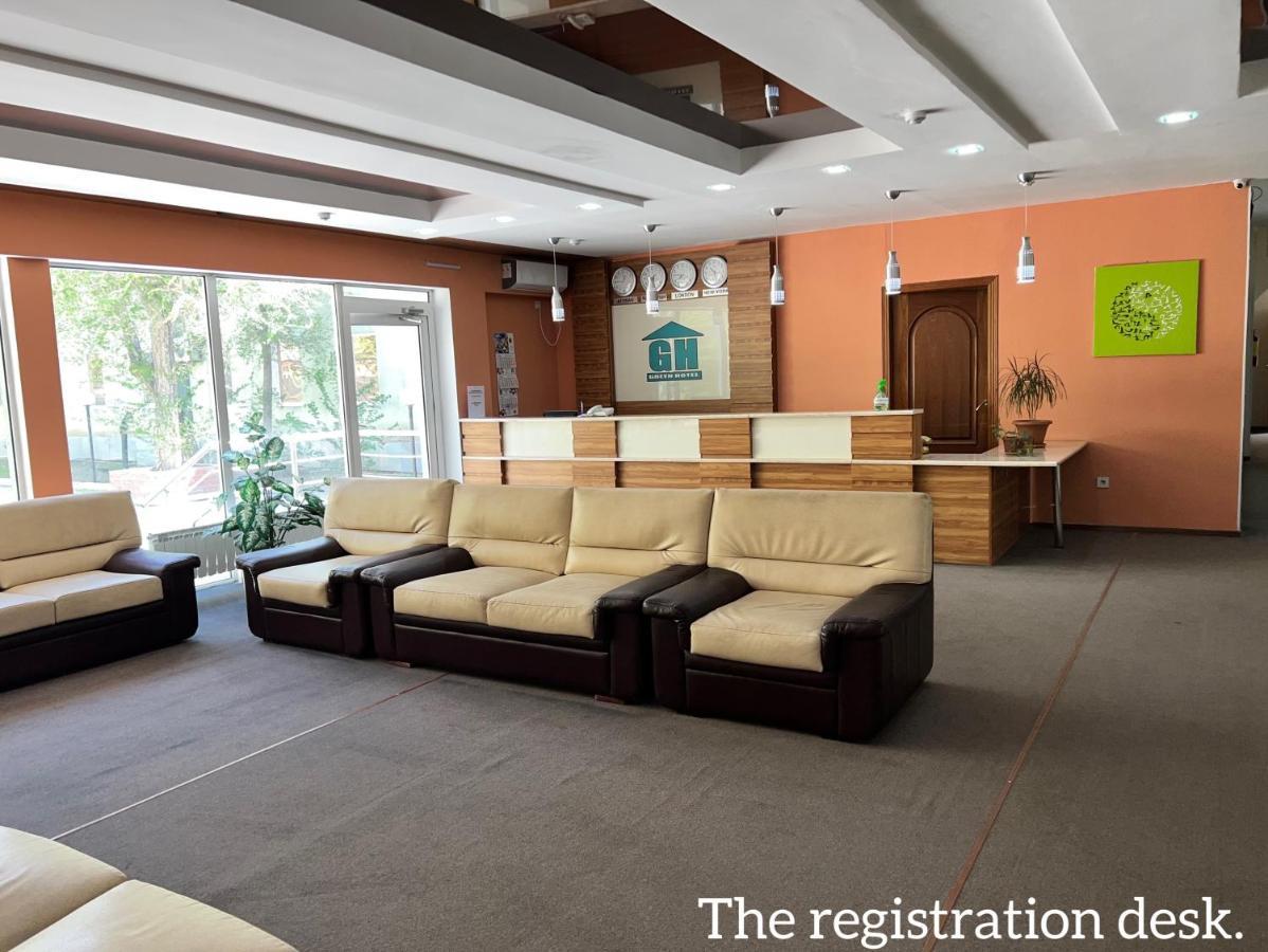 Green Hotel 阿特劳 外观 照片
