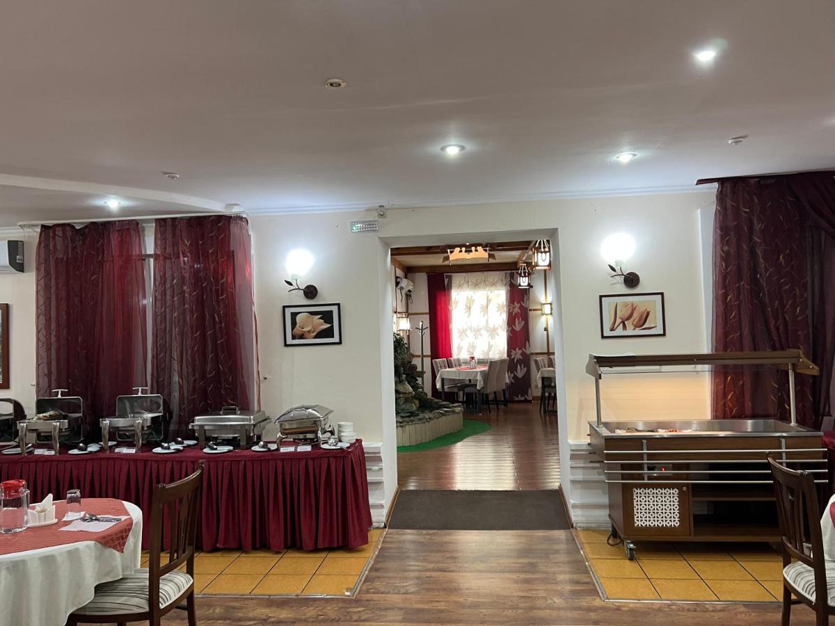 Green Hotel 阿特劳 外观 照片
