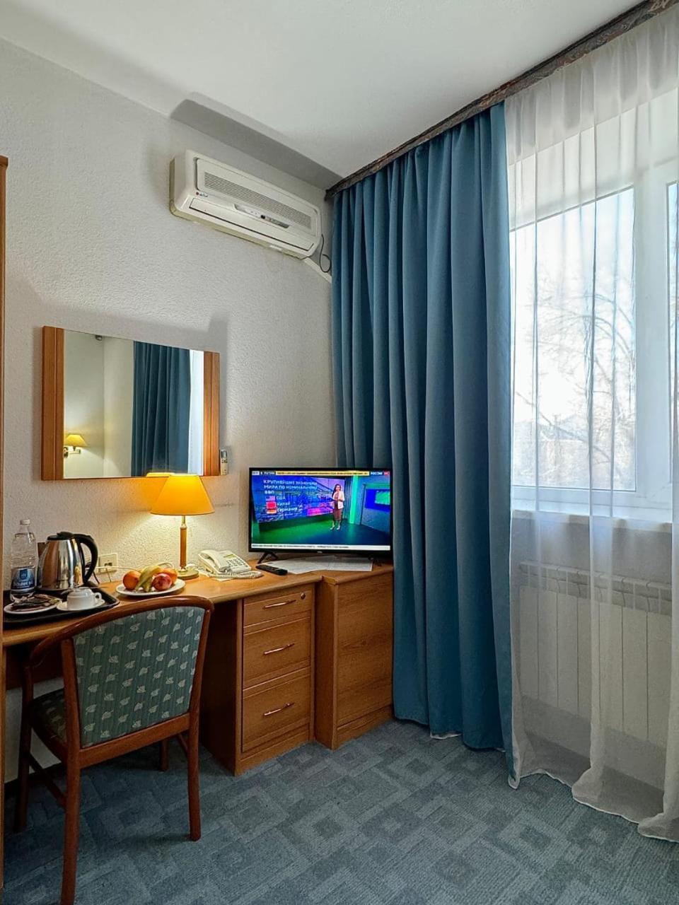 Green Hotel 阿特劳 外观 照片